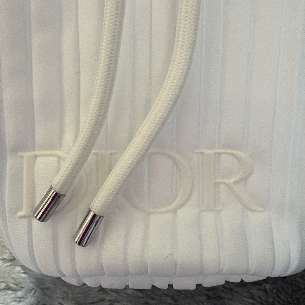 Dior Pouch - Picture 11 of 13